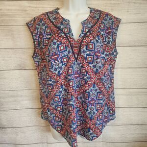 Liz Claiborne Top Small Geo Print Split Neck Sleeveless Casual Chic
